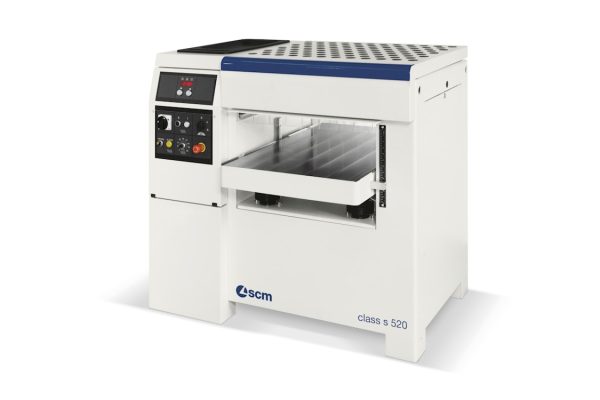 SCM CLASS S520