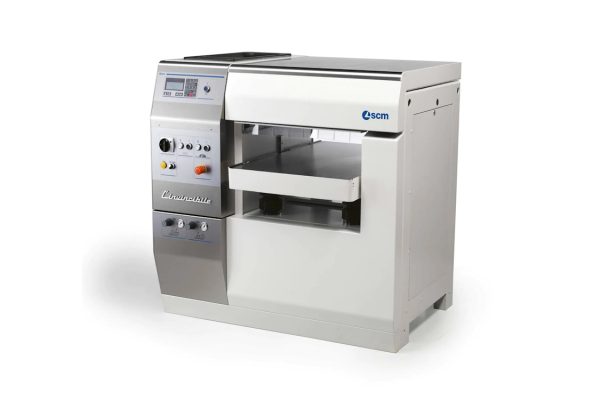 SCM L'INVINCIBILE S7