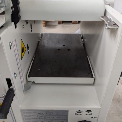 used-scm-minimax-c26g-universal-machine-7